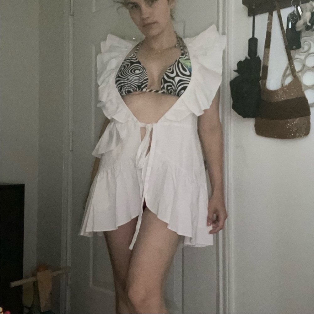 Hello Molly cover up NWT